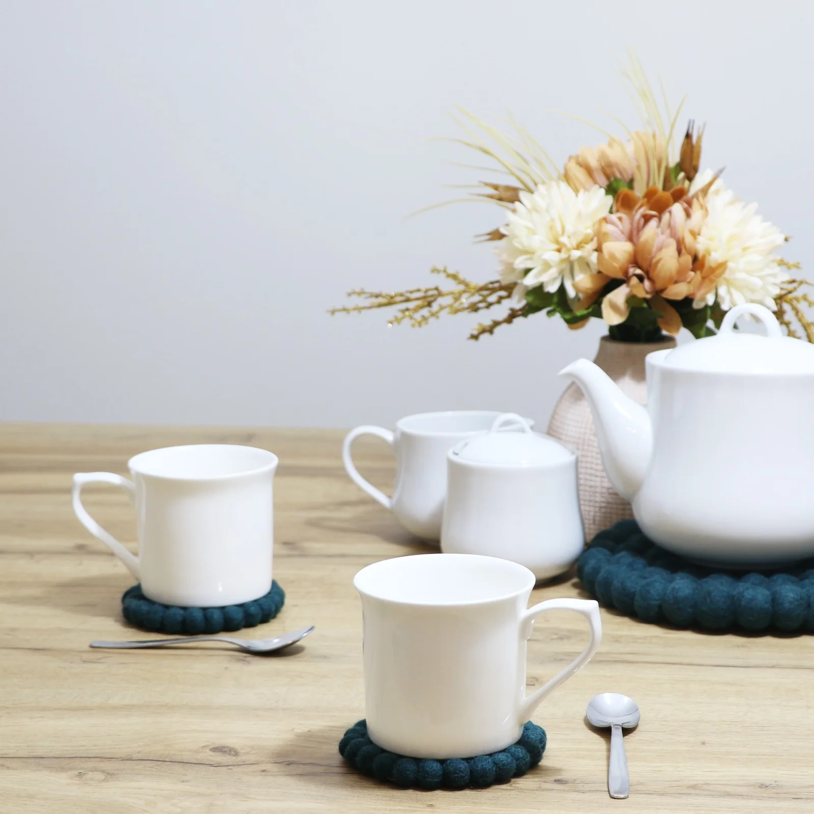 Dark Green Round Felt Tea Coasters – Handmade, Durable & Eco-Friendly