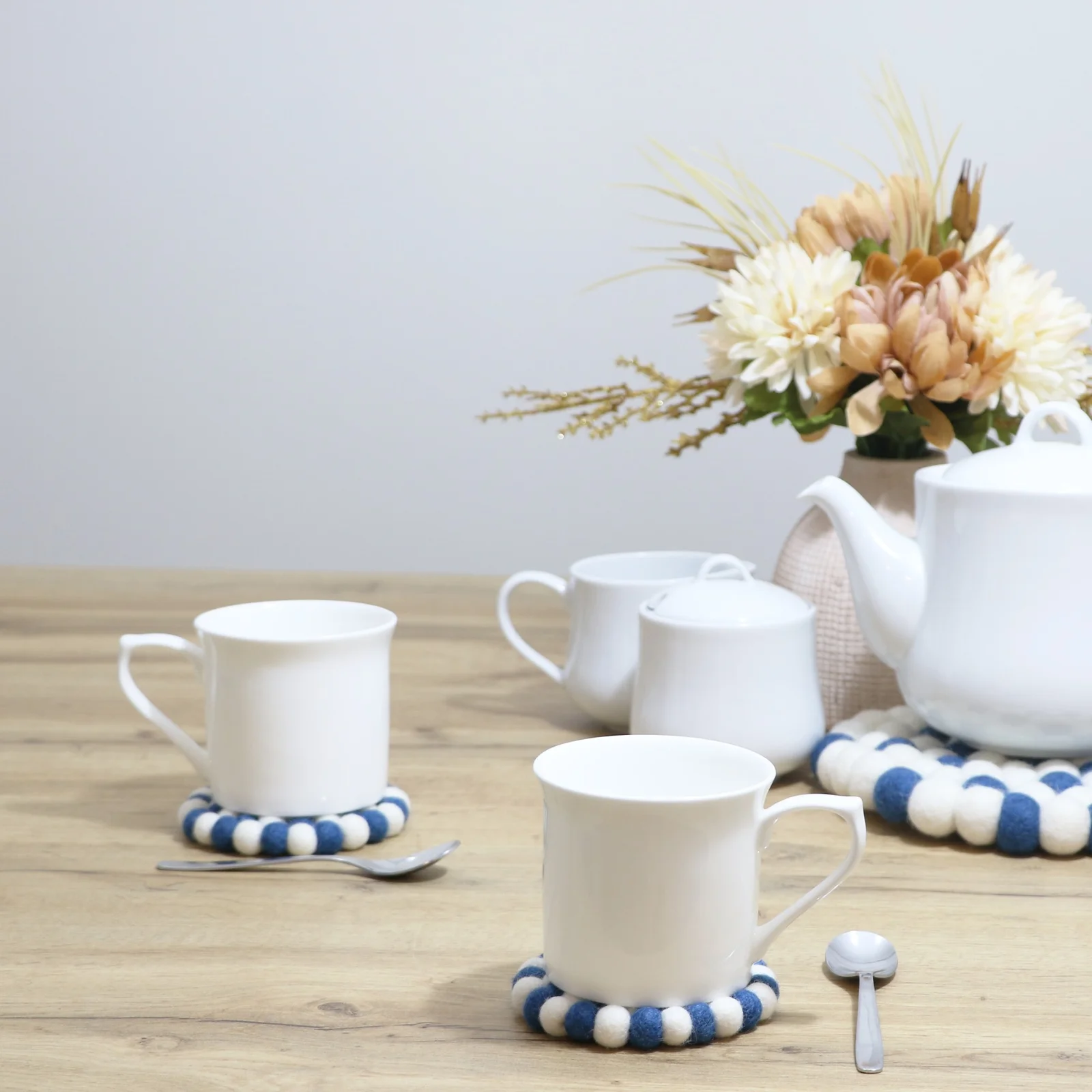 Blue White Round Felt Tea Coasters – Handmade, Durable & Eco-Friendly