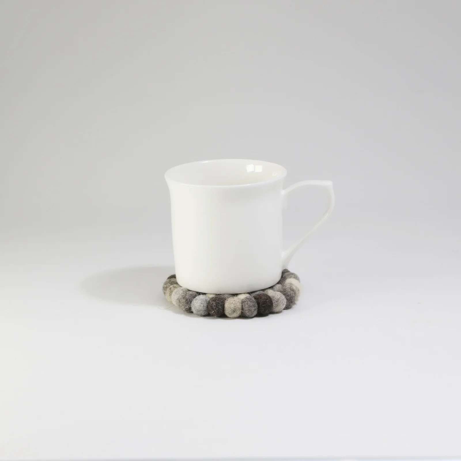 Round Natural Felt Tea Coasters – Handmade, Durable & Eco-Friendly