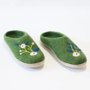 Green Felt Slipper – Handmade, Durable & Eco-Friendly