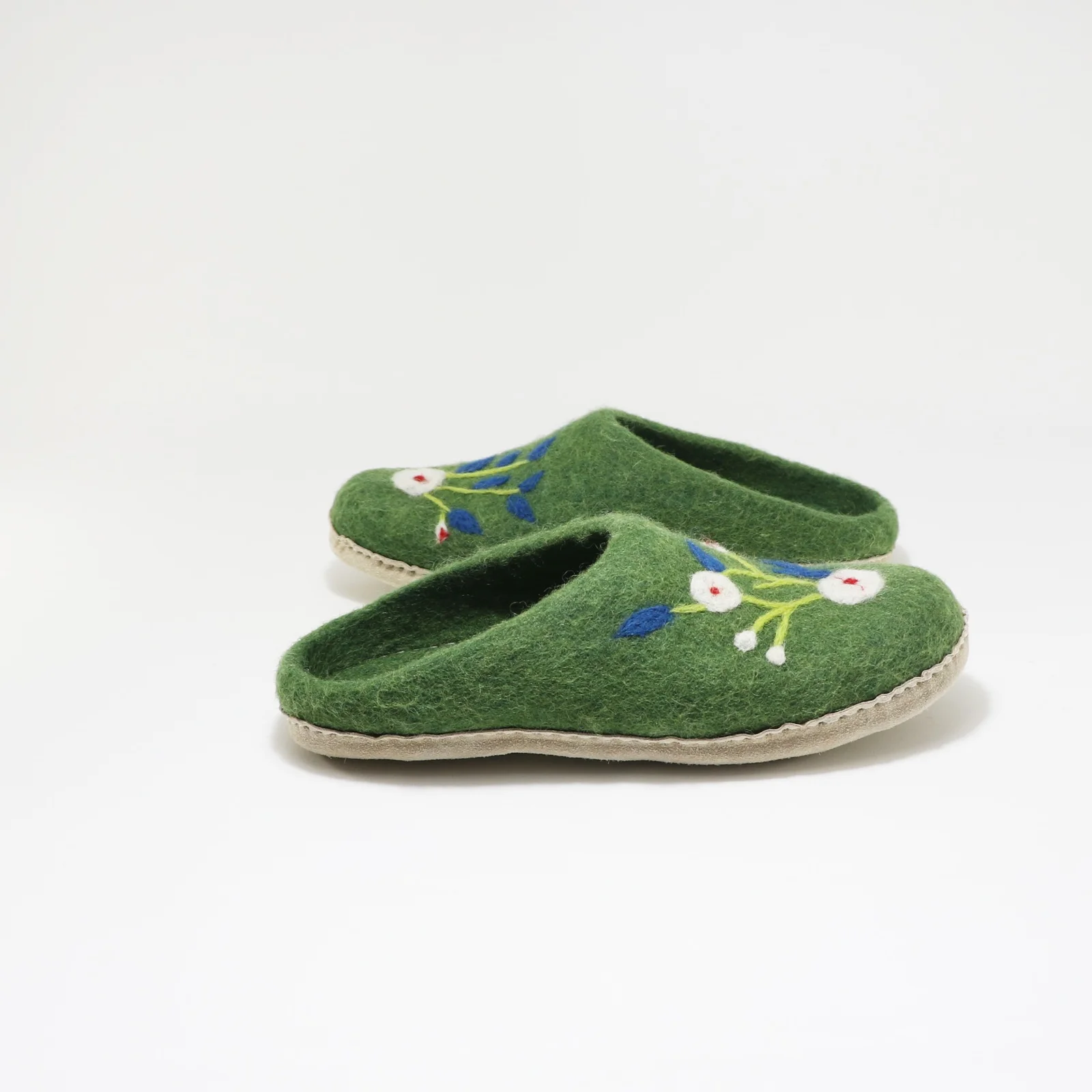 Green Felt Slipper – Handmade, Durable & Eco-Friendly